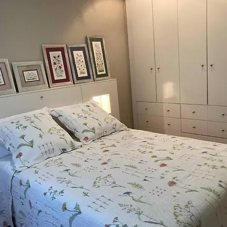 Hyp - Mo's House Apartment *