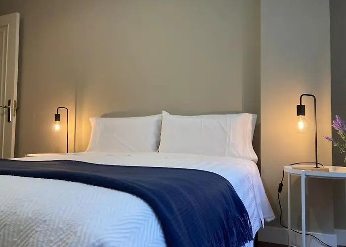 Hyp - Mo's House * Ποντεβέντρα